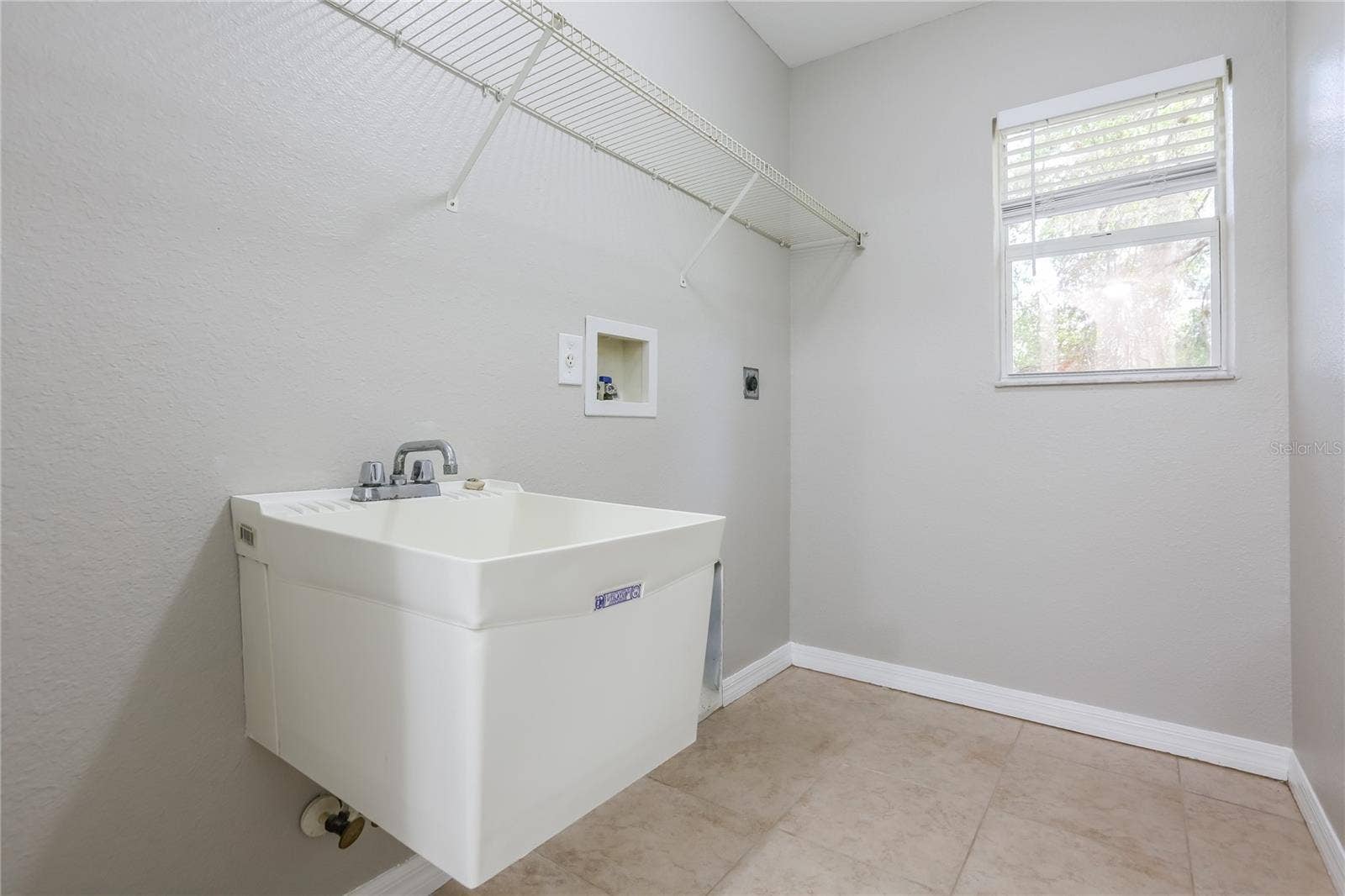 4129 TARGEE AVENUE, North Port, FL 34287 4129 TARGEE AVENUE, North Port, FL 34287