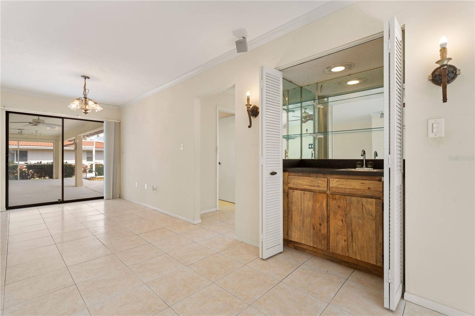 140 BAYSHORE COURT, Punta Gorda, FL 33950 140 BAYSHORE COURT, Punta Gorda, FL 33950