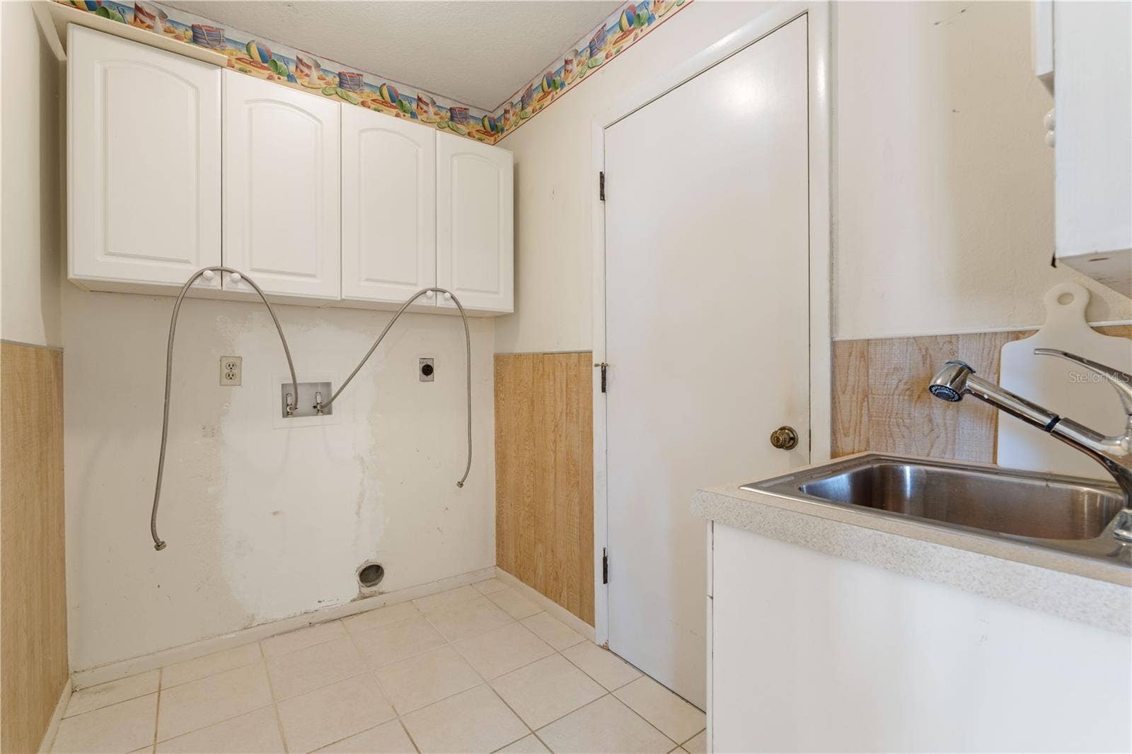 140 BAYSHORE COURT, Punta Gorda, FL 33950 140 BAYSHORE COURT, Punta Gorda, FL 33950