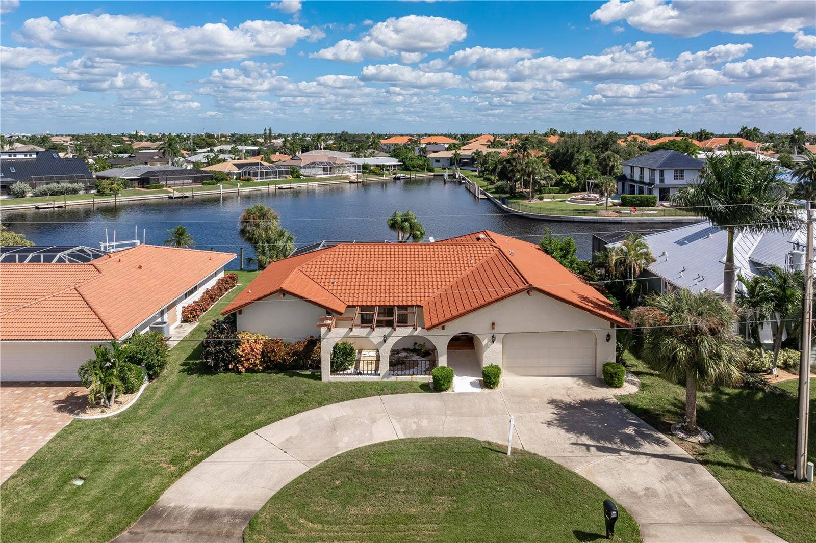 140 BAYSHORE COURT, Punta Gorda, FL 33950 140 BAYSHORE COURT, Punta Gorda, FL 33950