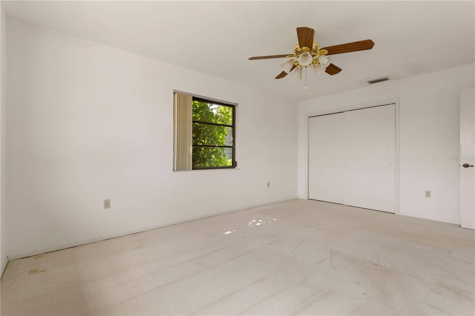 140 BAYSHORE COURT, Punta Gorda, FL 33950 140 BAYSHORE COURT, Punta Gorda, FL 33950