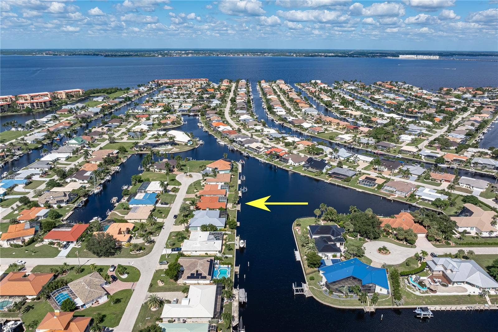 140 BAYSHORE COURT, Punta Gorda, FL 33950 140 BAYSHORE COURT, Punta Gorda, FL 33950