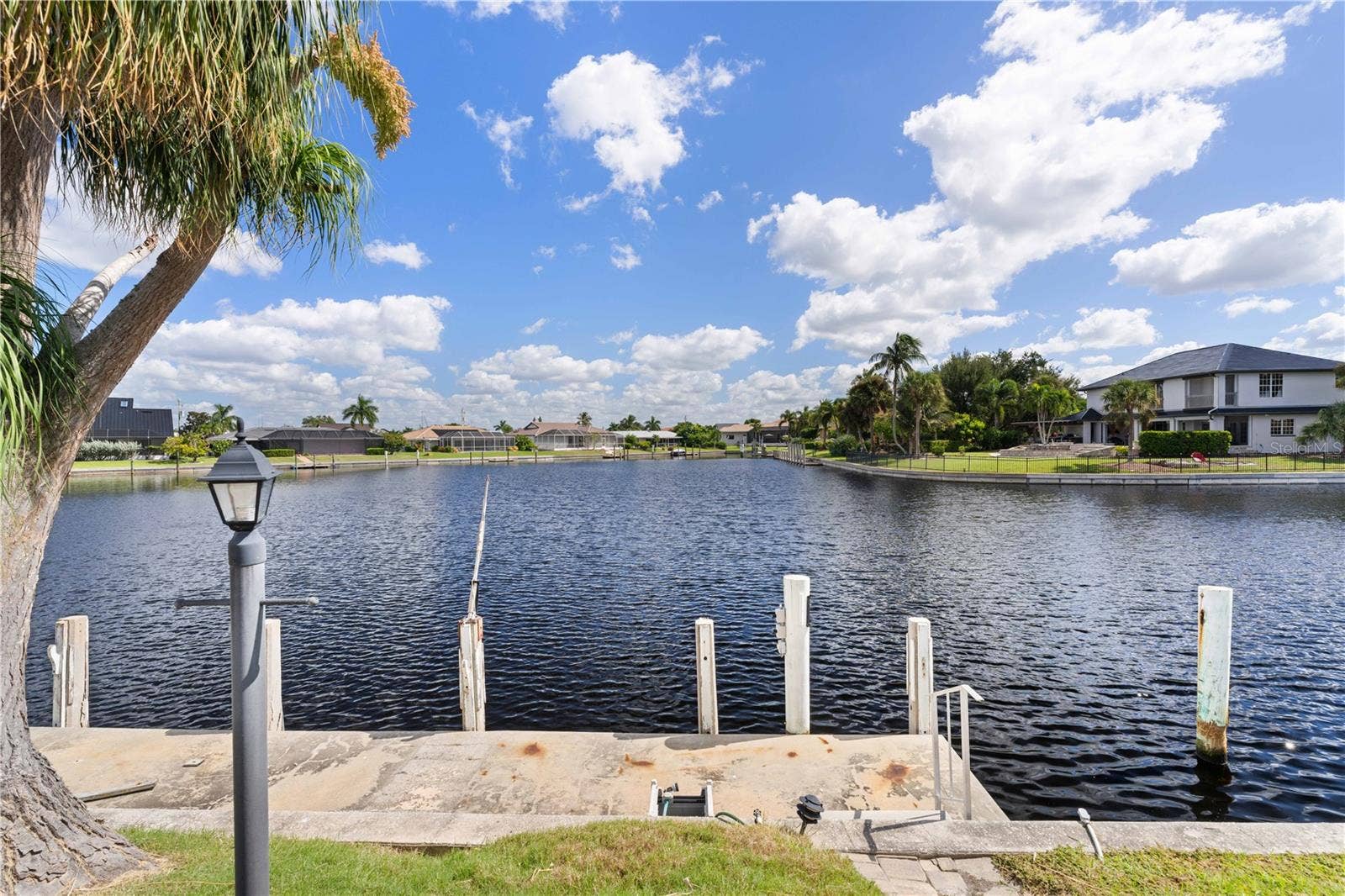 140 BAYSHORE COURT, Punta Gorda, FL 33950 140 BAYSHORE COURT, Punta Gorda, FL 33950