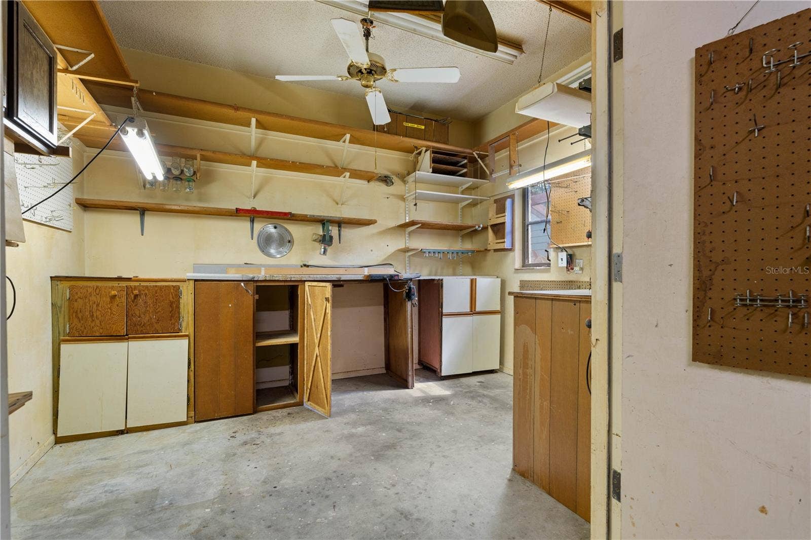 140 BAYSHORE COURT, Punta Gorda, FL 33950 140 BAYSHORE COURT, Punta Gorda, FL 33950