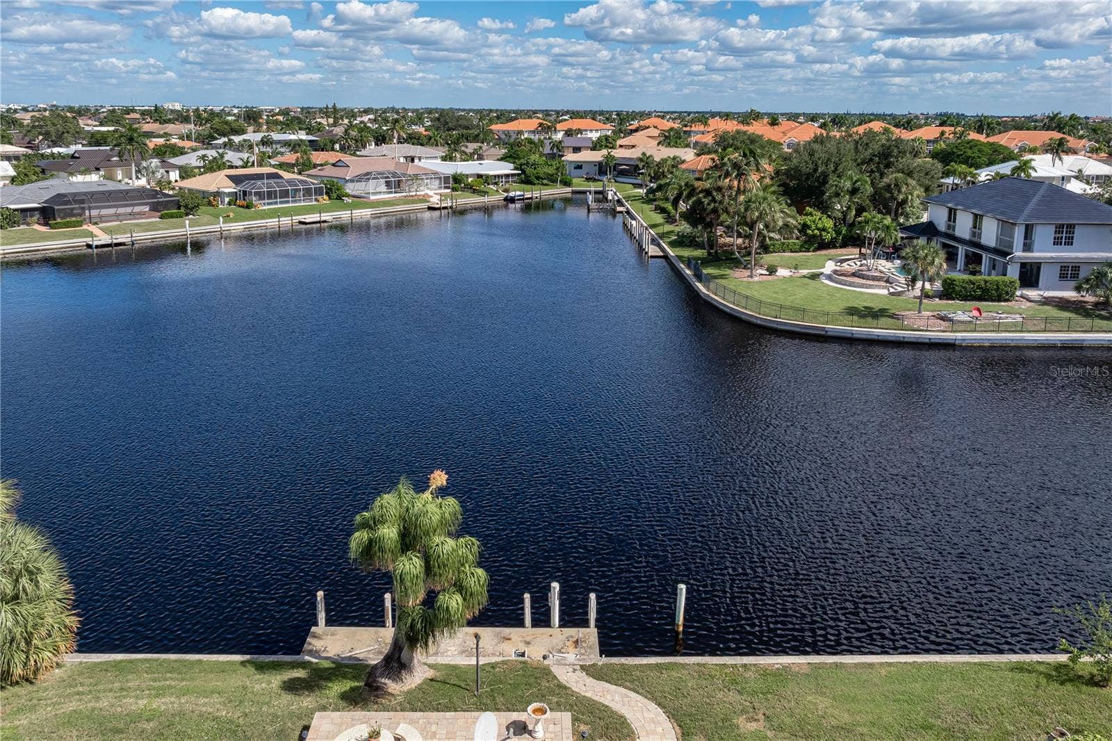 140 BAYSHORE COURT, Punta Gorda, FL 33950 140 BAYSHORE COURT, Punta Gorda, FL 33950