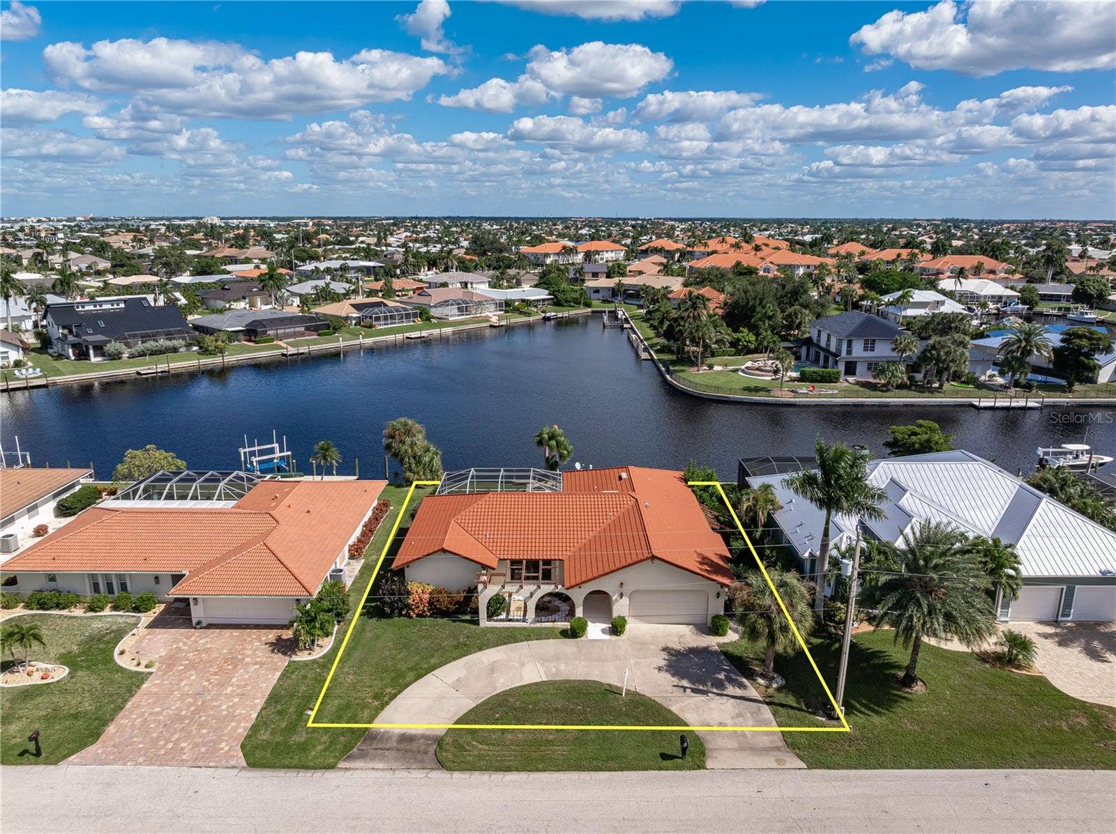 140 BAYSHORE COURT, Punta Gorda, FL 33950 140 BAYSHORE COURT, Punta Gorda, FL 33950