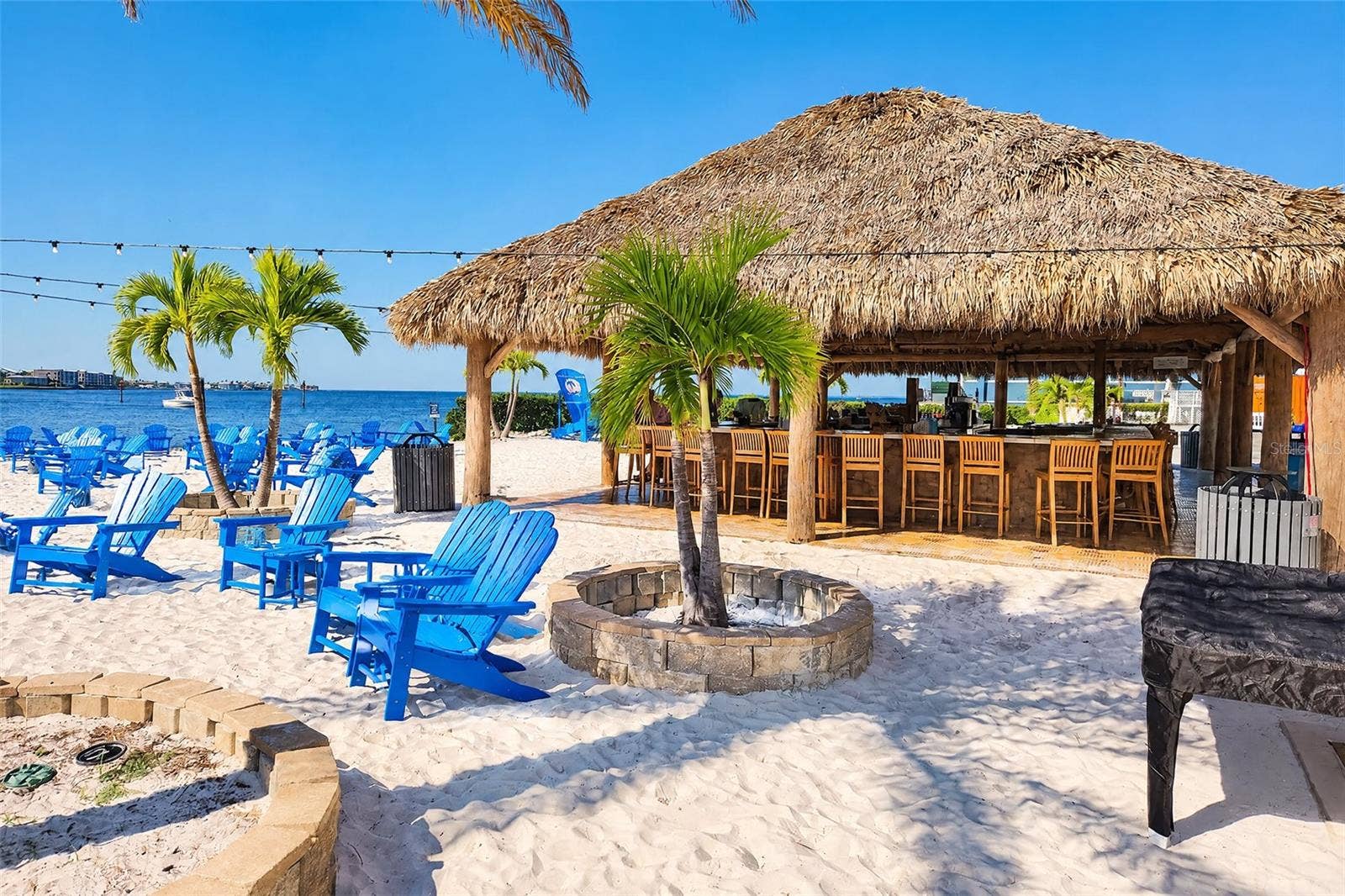1535 SUZI STREET, Punta Gorda, FL 33950 Outdoor Tiki Bar
