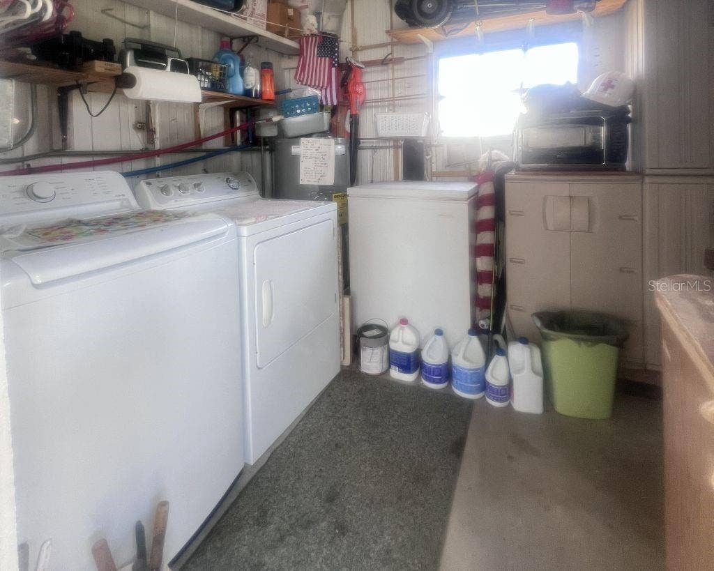 102 TROUT, Punta Gorda, FL 33950 Laundry room