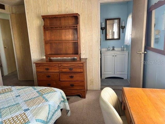 102 TROUT, Punta Gorda, FL 33950 Primary Bedroom with en suite bathroom