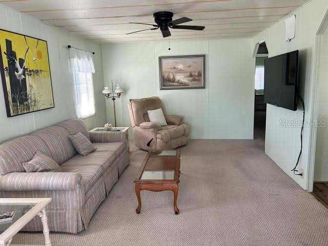 102 TROUT, Punta Gorda, FL 33950 Living room