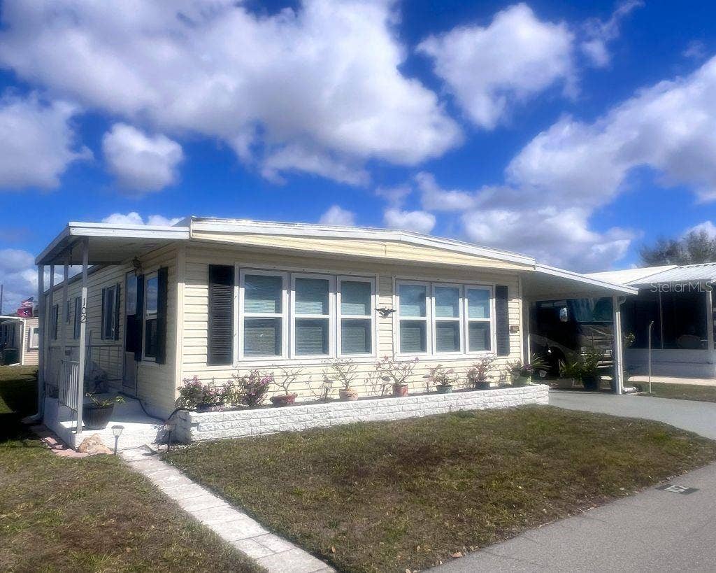 102 TROUT, Punta Gorda, FL 33950 102 TROUT, Punta Gorda, FL 33950
