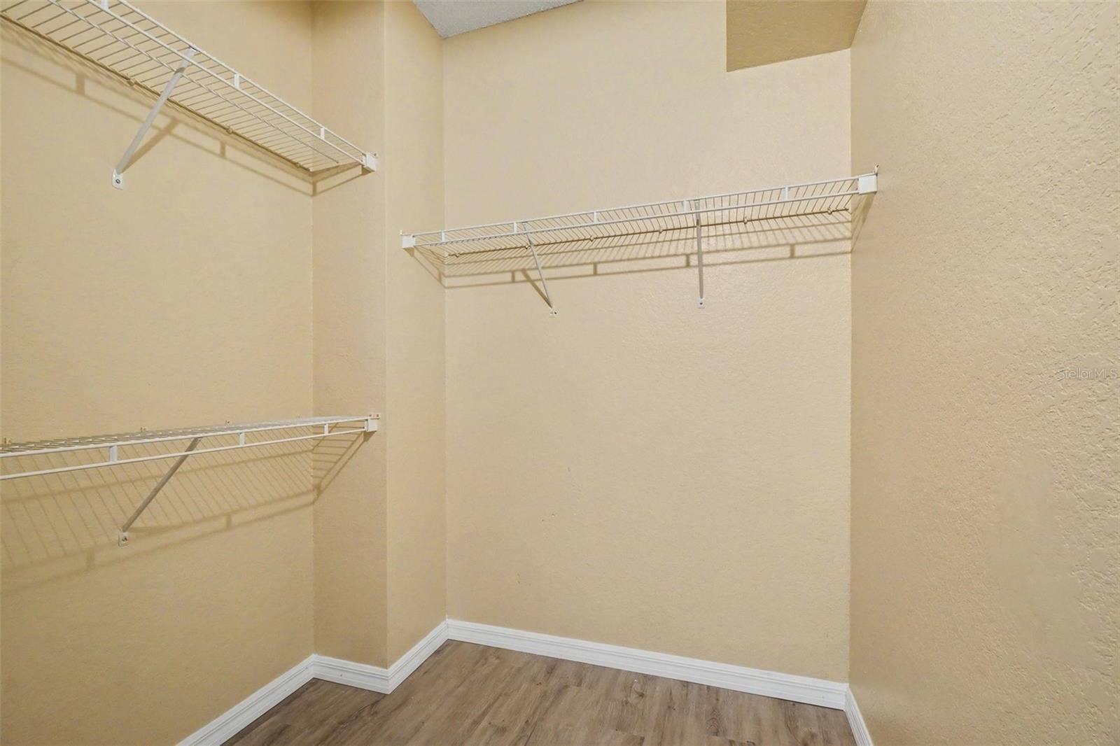 15585 OCEAN WALK CIRCLE, #101, Fort Myers, FL 33908