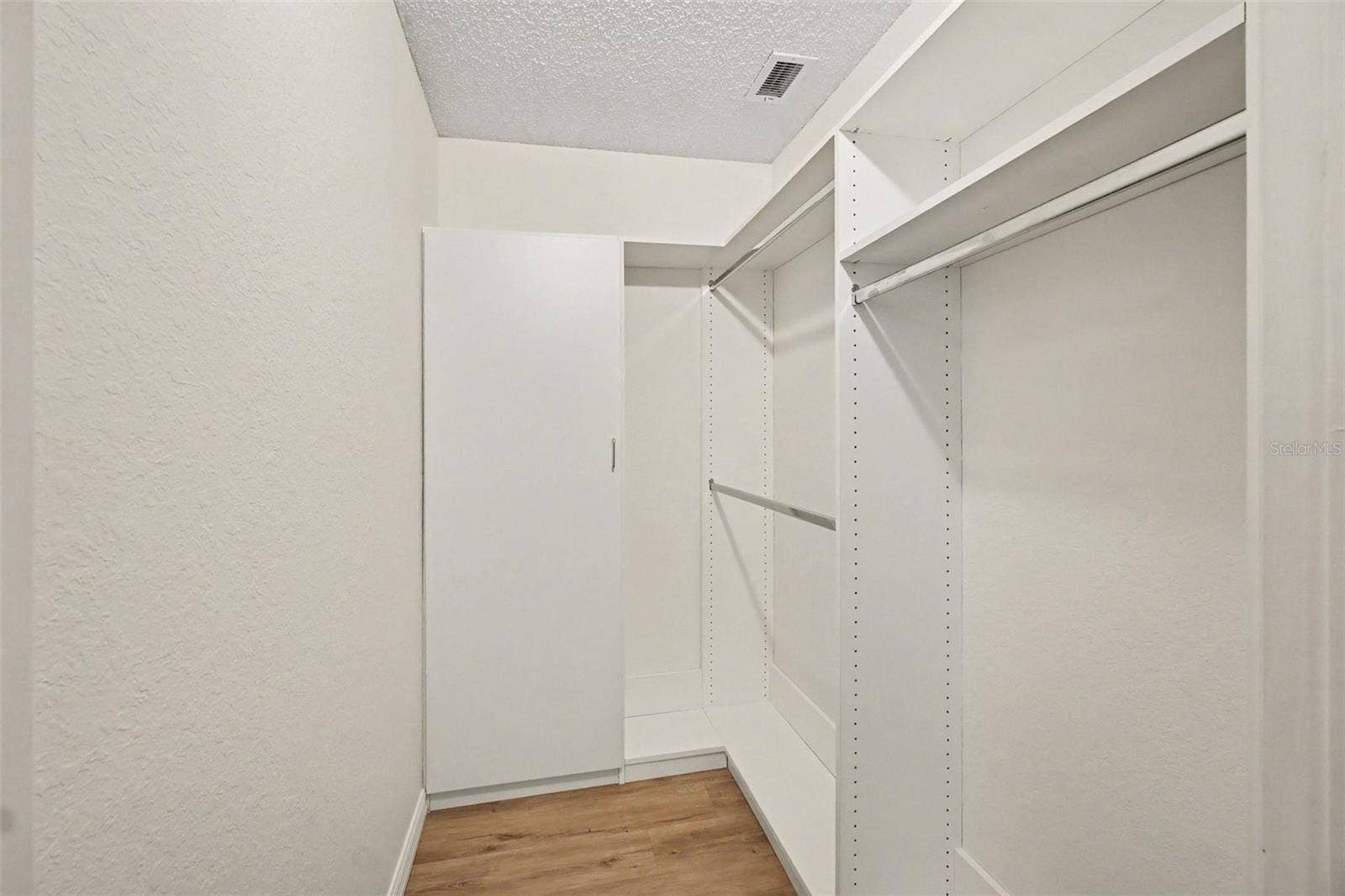 15585 OCEAN WALK CIRCLE, #101, Fort Myers, FL 33908