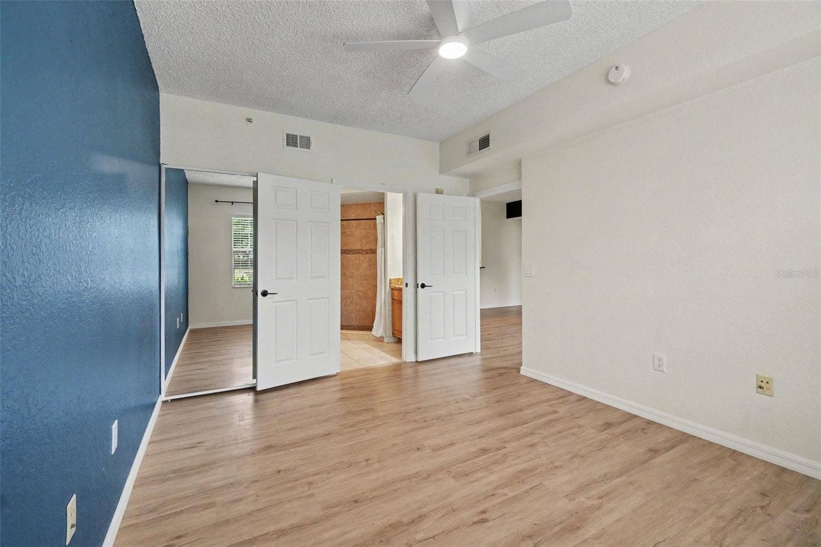 15585 OCEAN WALK CIRCLE, #101, Fort Myers, FL 33908