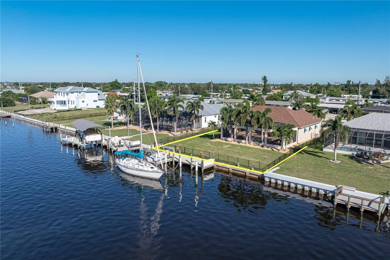 21551 EDGEWATER DRIVE, Port Charlotte, FL 33952 21551 EDGEWATER DRIVE, Port Charlotte, FL 33952