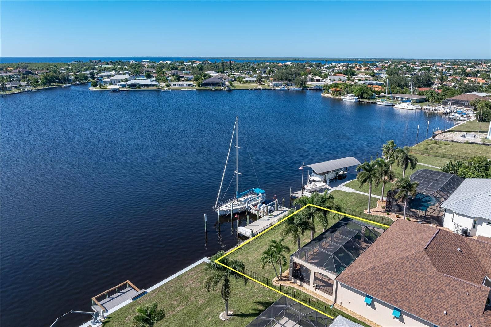 21551 EDGEWATER DRIVE, Port Charlotte, FL 33952 21551 EDGEWATER DRIVE, Port Charlotte, FL 33952