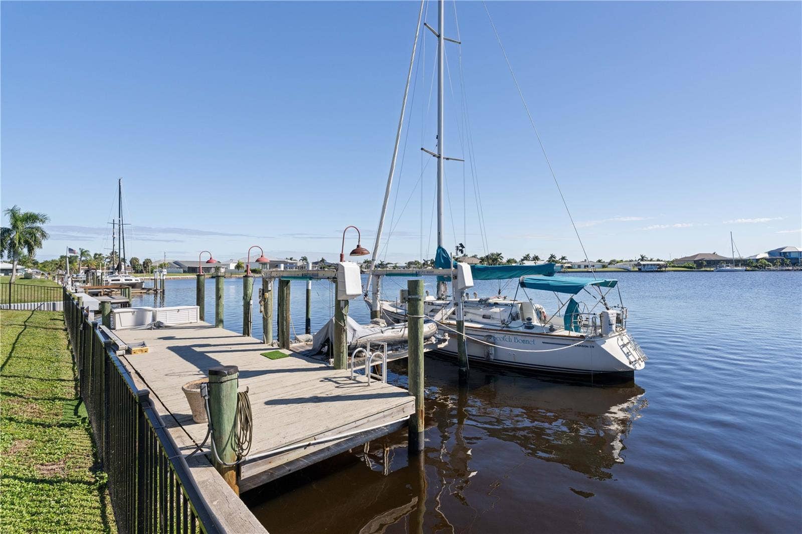 21551 EDGEWATER DRIVE, Port Charlotte, FL 33952 21551 EDGEWATER DRIVE, Port Charlotte, FL 33952