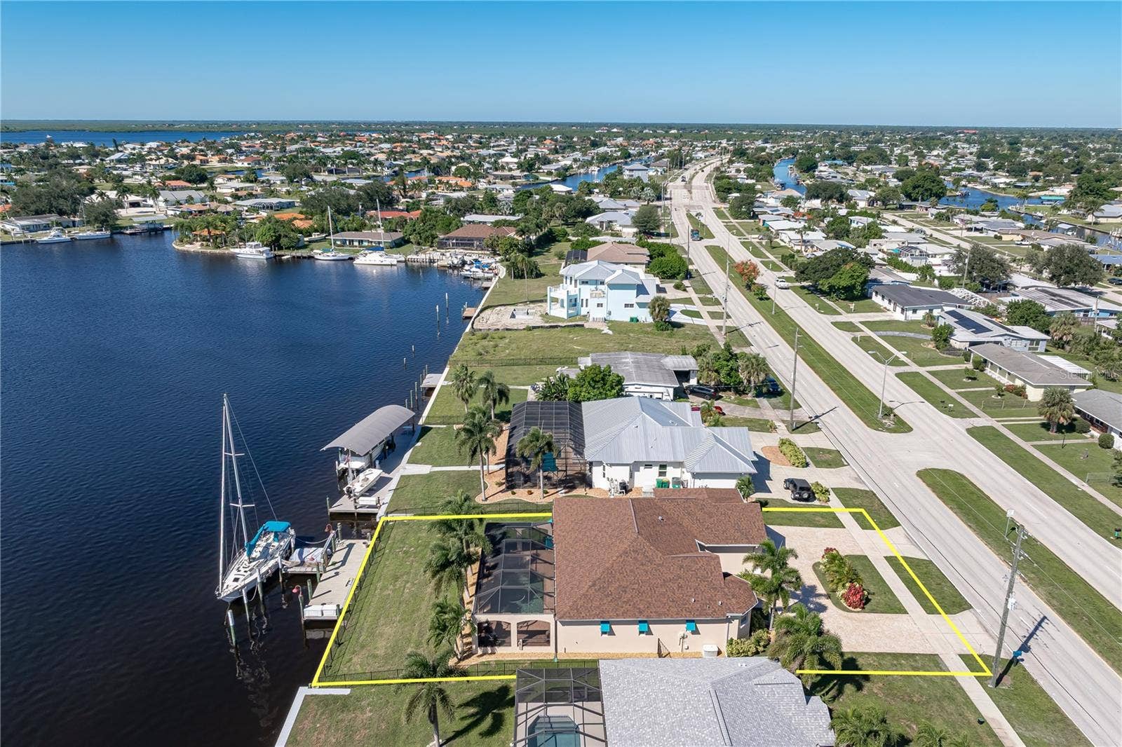 21551 EDGEWATER DRIVE, Port Charlotte, FL 33952 21551 EDGEWATER DRIVE, Port Charlotte, FL 33952