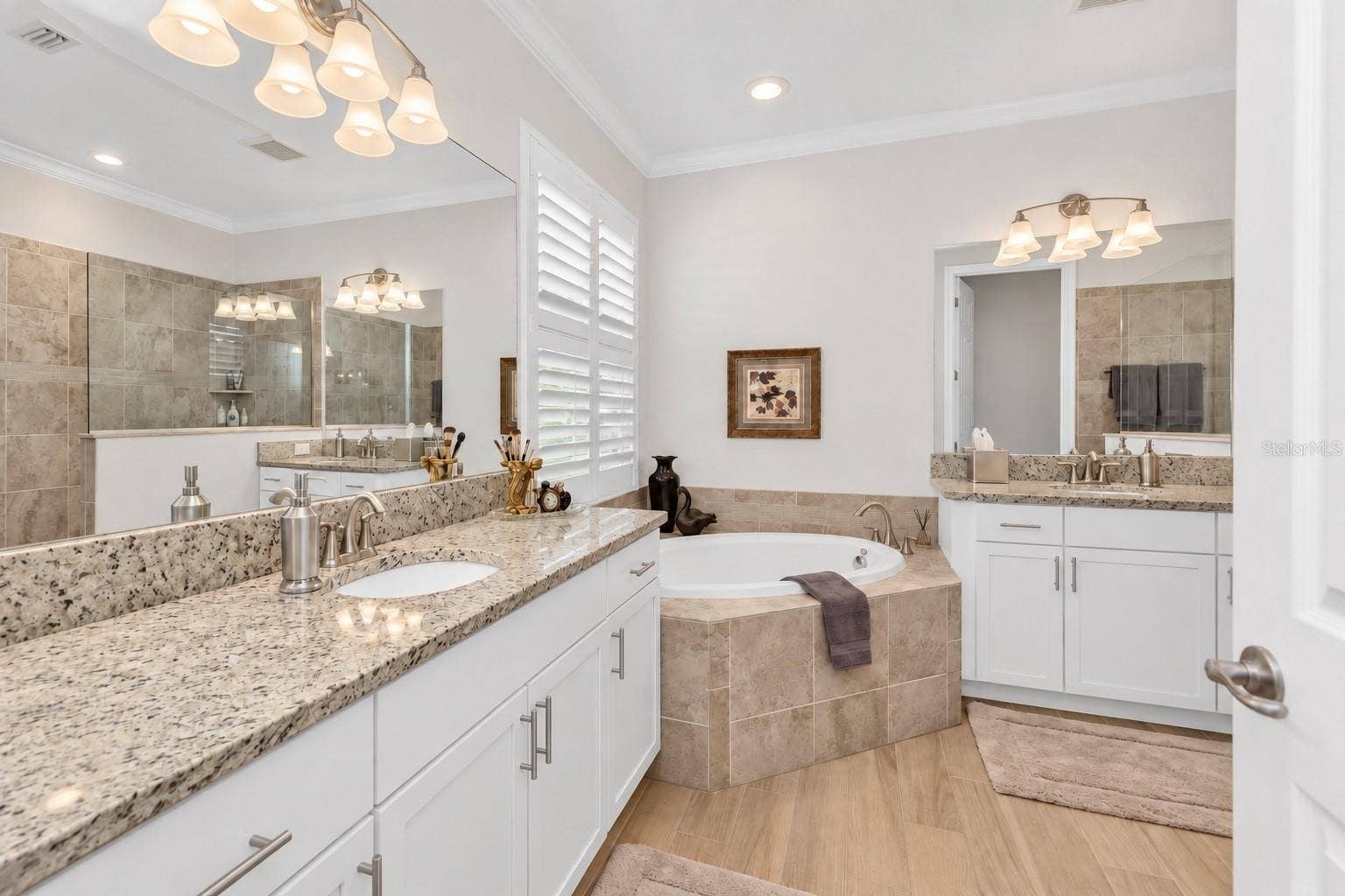 16422 HILLSIDE CIRCLE, Bradenton, FL 34202