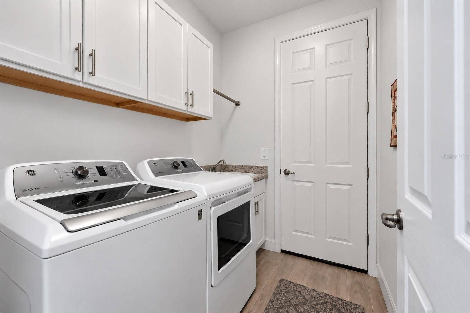 16422 HILLSIDE CIRCLE, Bradenton, FL 34202