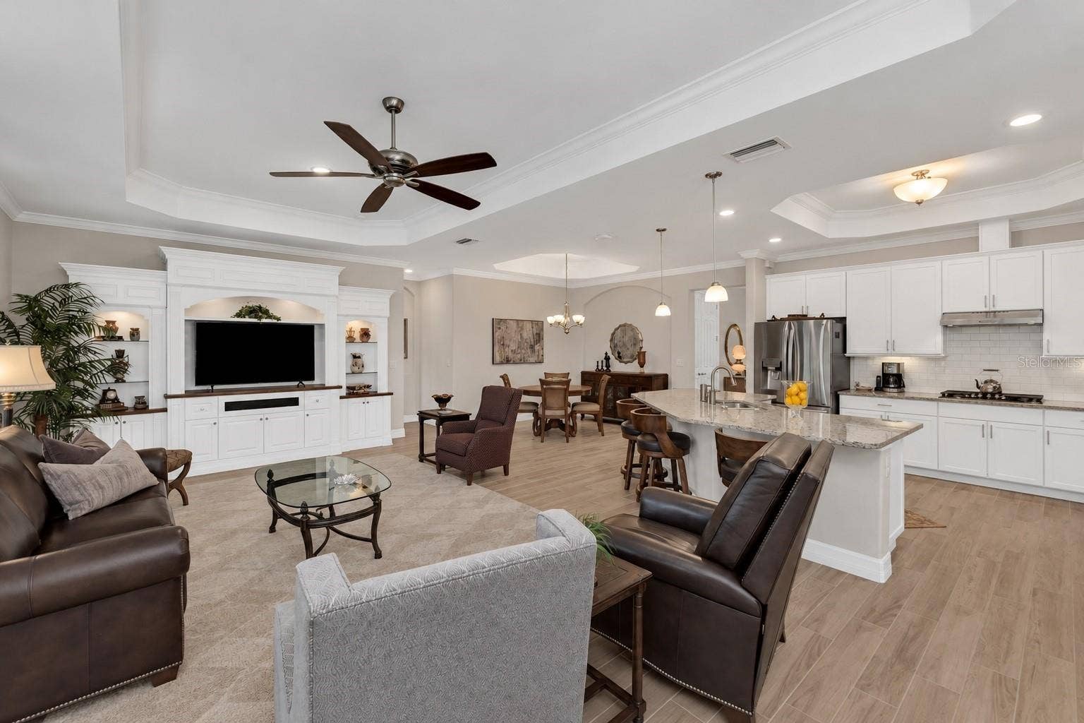 16422 HILLSIDE CIRCLE, Bradenton, FL 34202