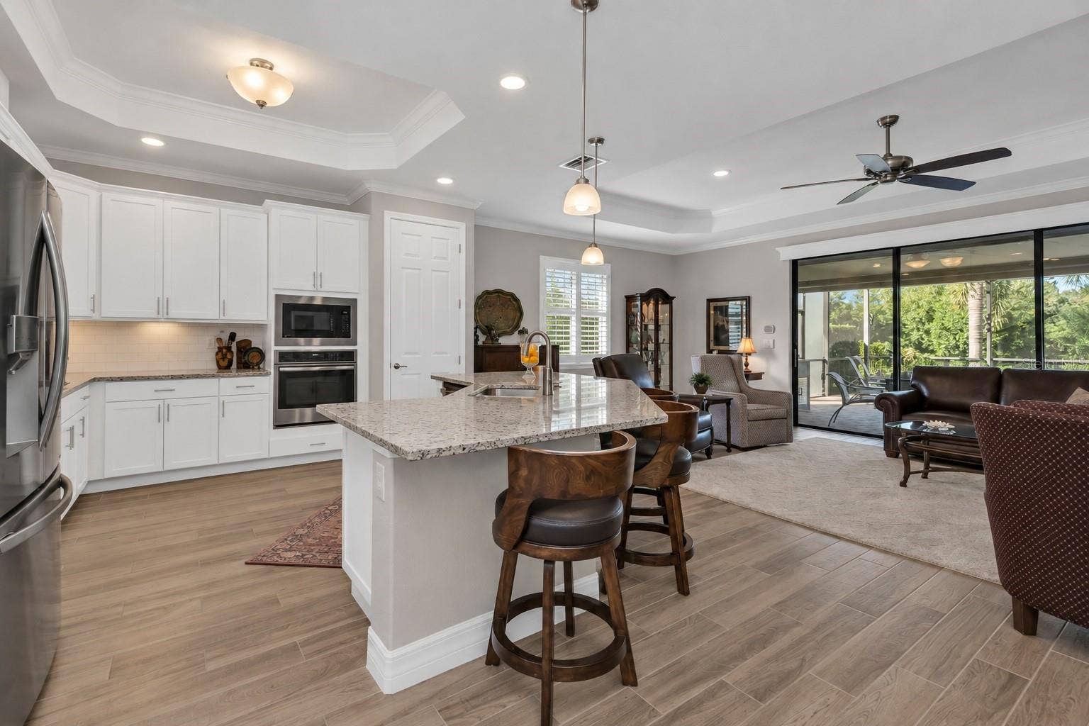 16422 HILLSIDE CIRCLE, Bradenton, FL 34202