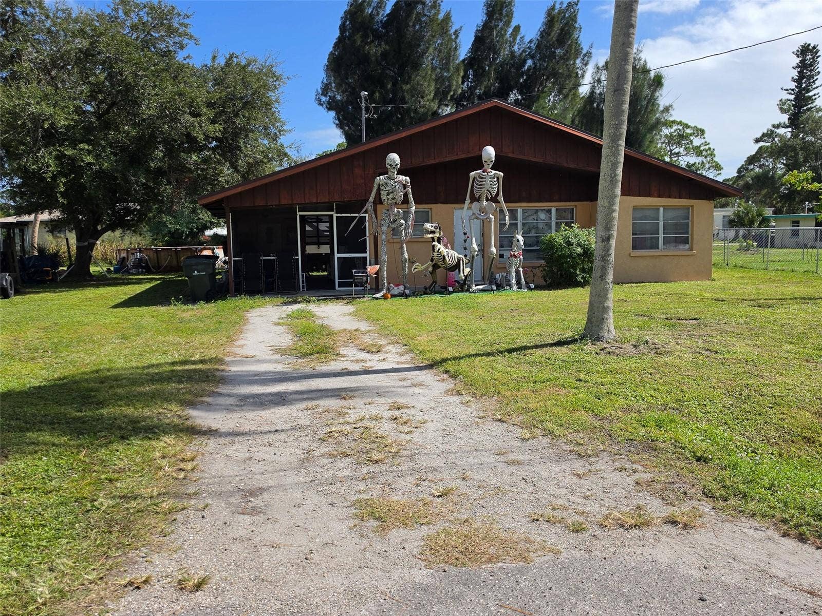845 PALM AVENUE, Englewood, FL 34223 Front