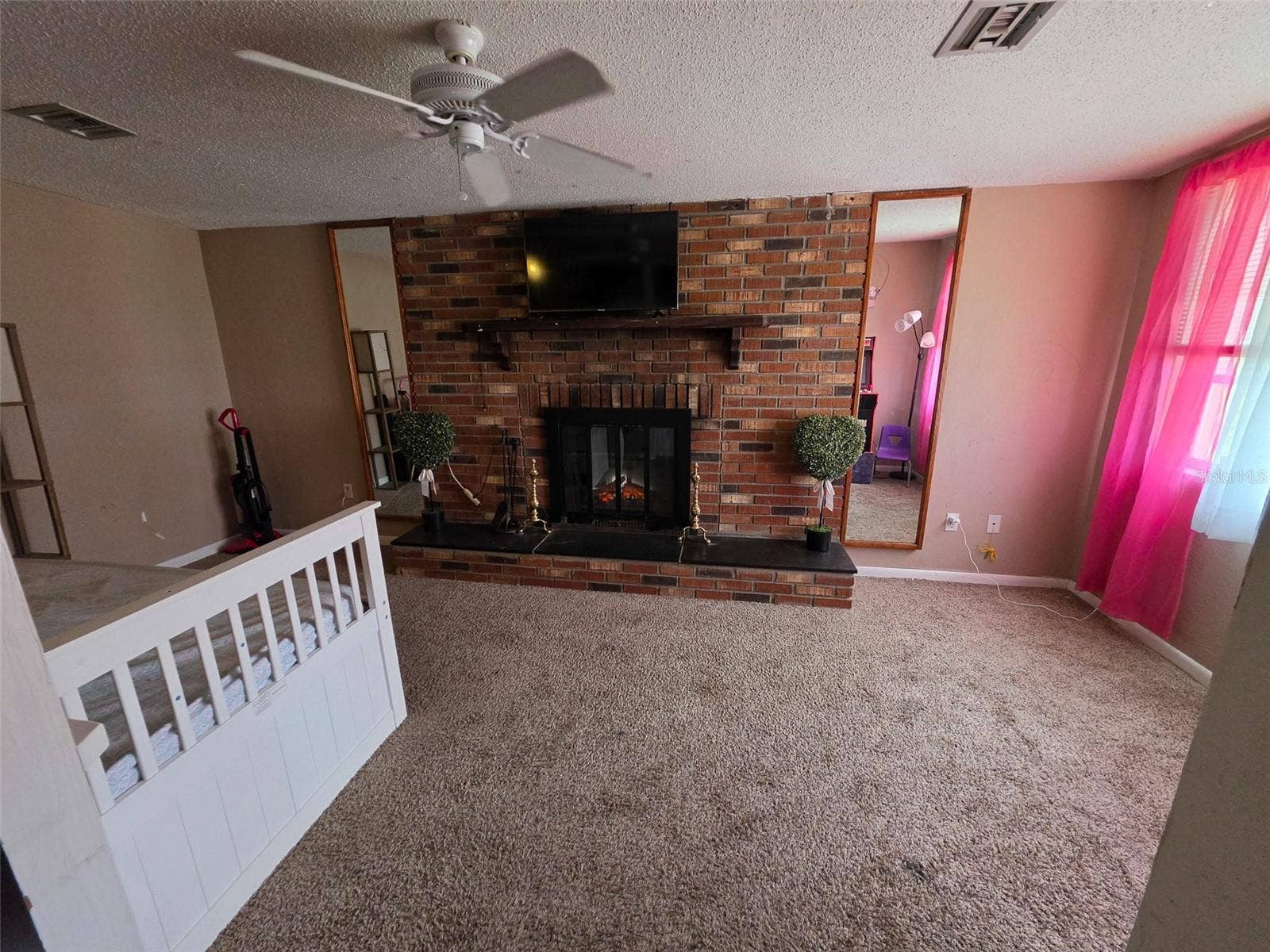 845 PALM AVENUE, Englewood, FL 34223 Living Room