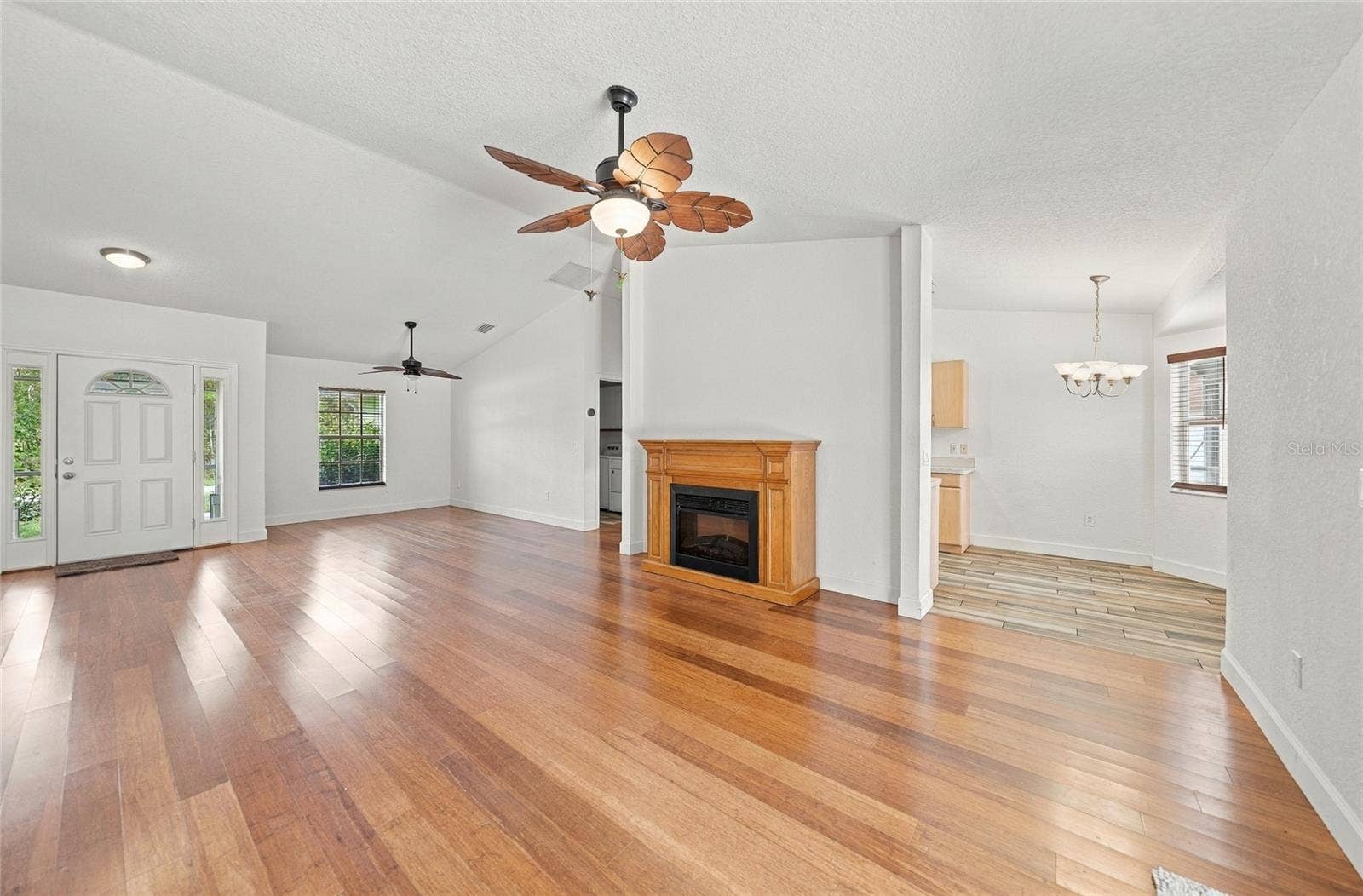 3400 POINT STREET, North Port, FL 34286 3400 POINT STREET, North Port, FL 34286