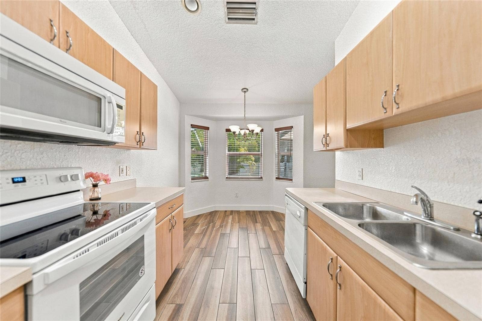 3400 POINT STREET, North Port, FL 34286 3400 POINT STREET, North Port, FL 34286