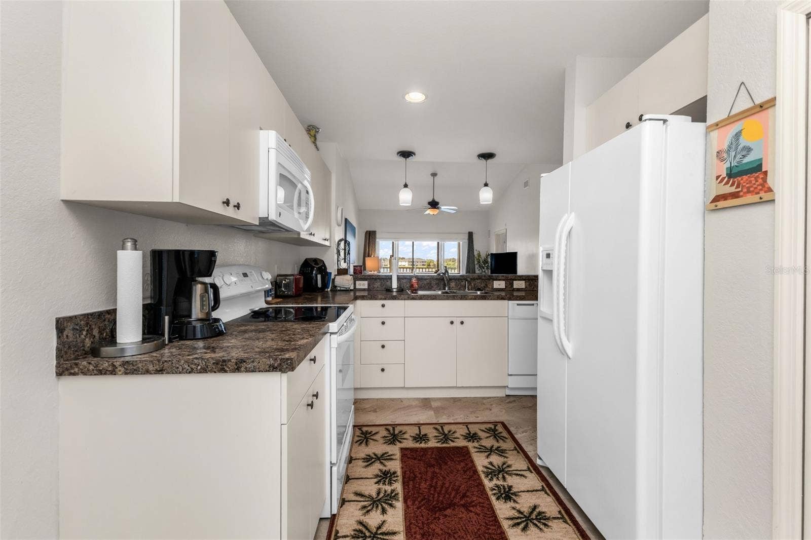 1479 SAN CRISTOBAL AVENUE, #2202, Punta Gorda, FL 33983 Kitchen