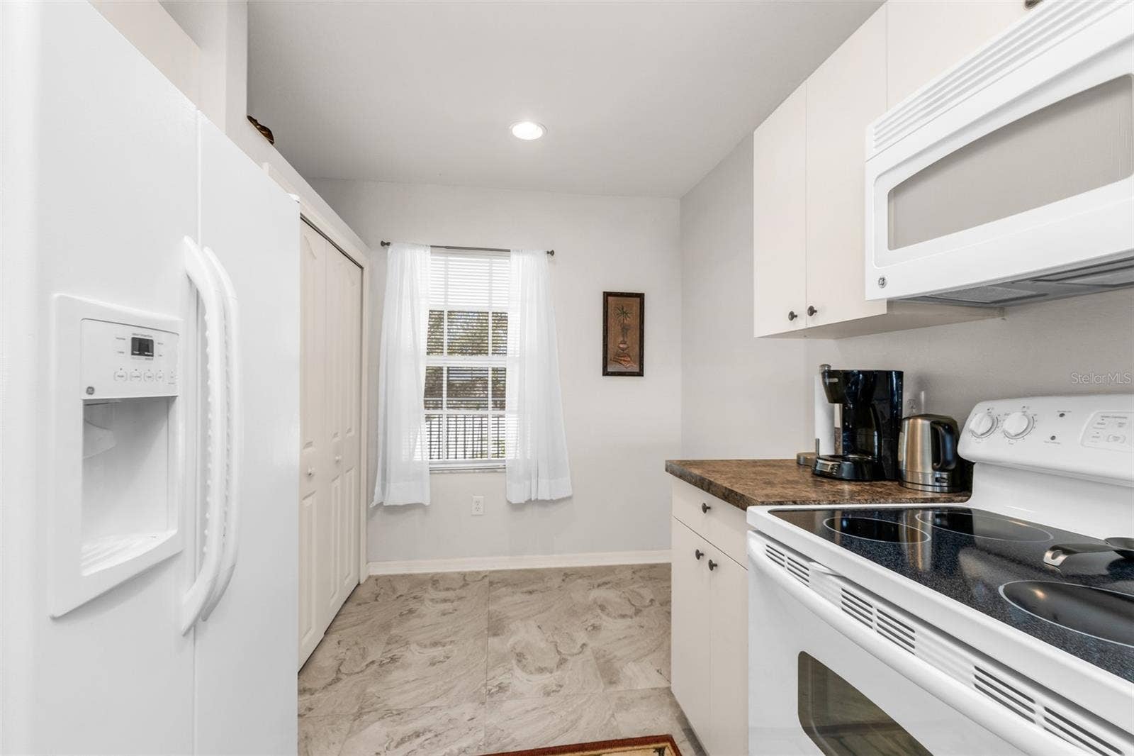 1479 SAN CRISTOBAL AVENUE, #2202, Punta Gorda, FL 33983 Kitchen - Breakfast Nook