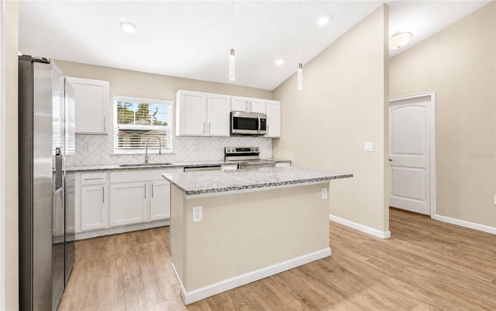 3 PIERCE LANE, Palm Coast, FL 32164 3 PIERCE LANE, Palm Coast, FL 32164