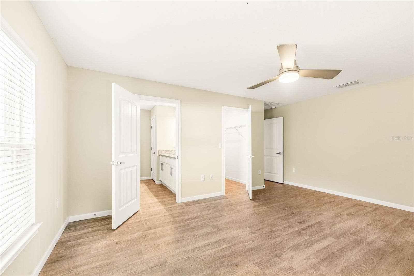 3 PIERCE LANE, Palm Coast, FL 32164 3 PIERCE LANE, Palm Coast, FL 32164