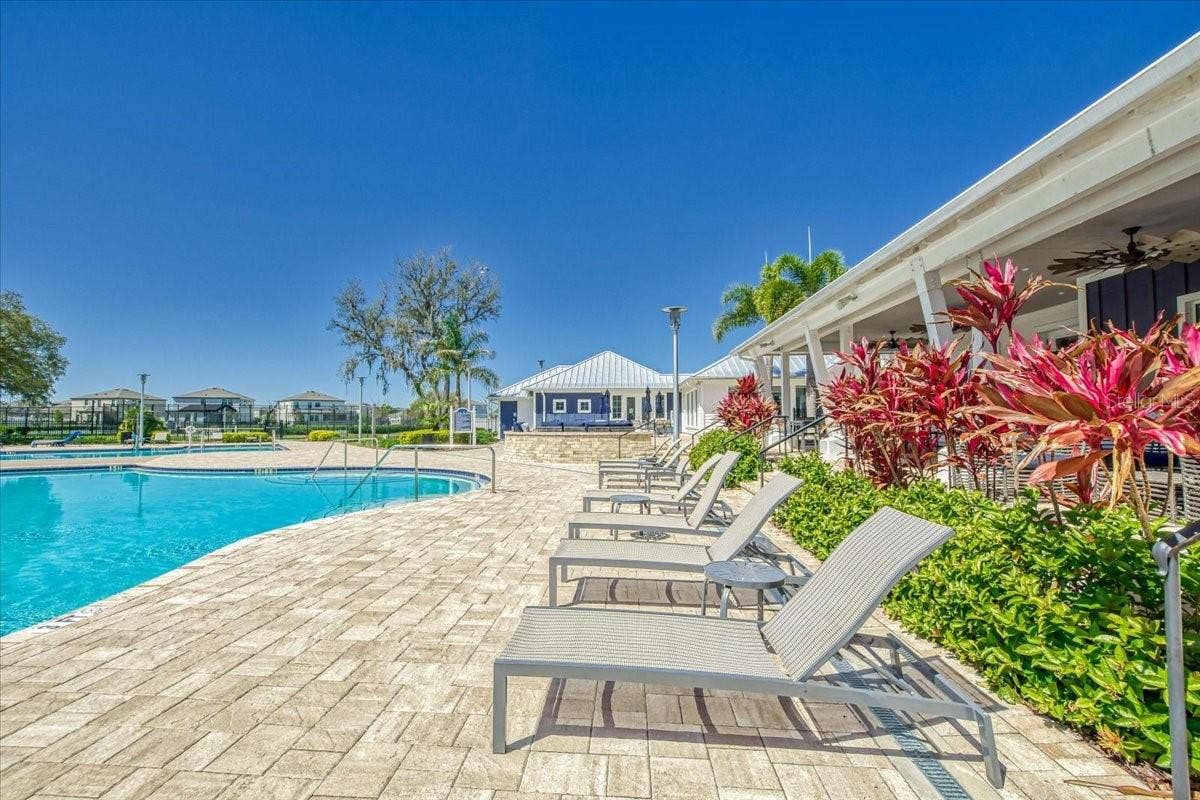 12961 SATIN LILY DRIVE, Riverview, FL 33579 12961 SATIN LILY DRIVE, Riverview, FL 33579