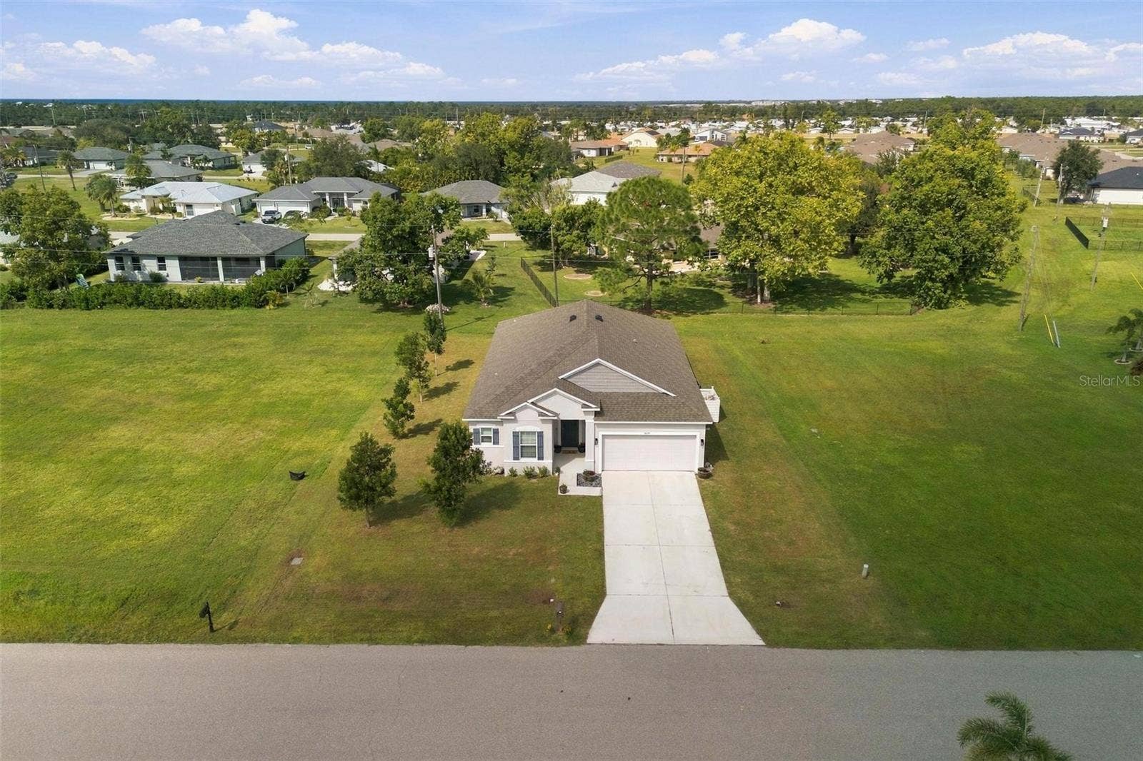 16174 ALCIRA CIRCLE, Punta Gorda, FL 33955