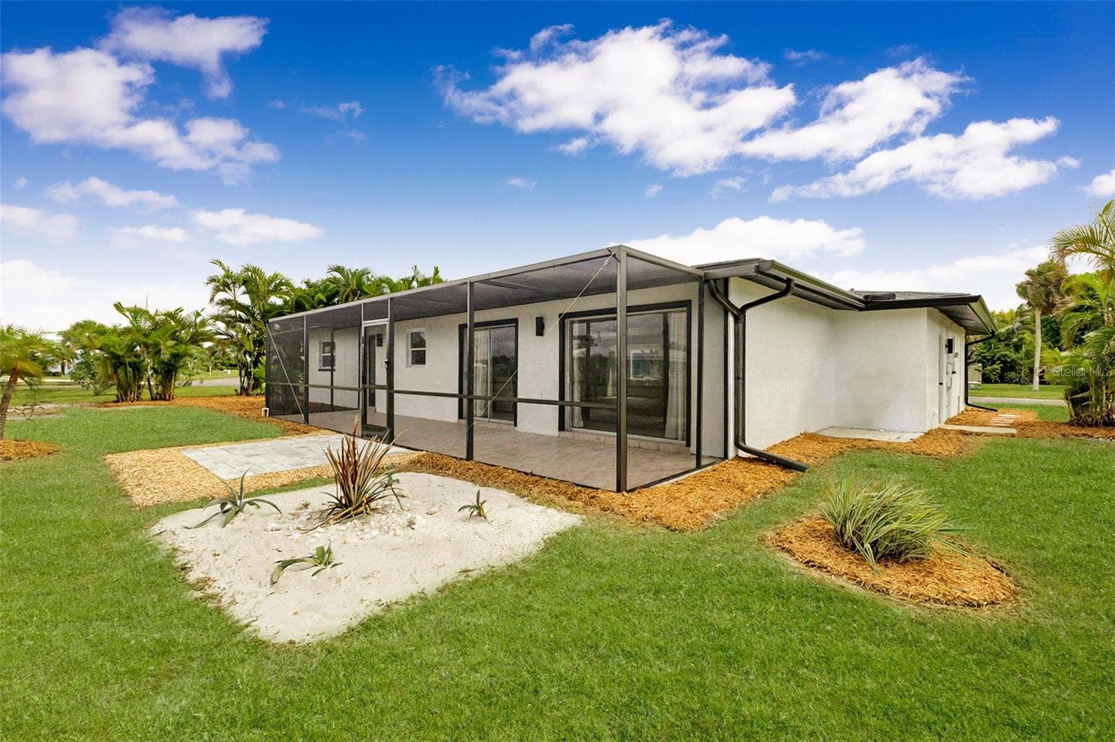 28 GOLFVIEW ROAD, Rotonda West, FL 33947 28 GOLFVIEW ROAD, Rotonda West, FL 33947