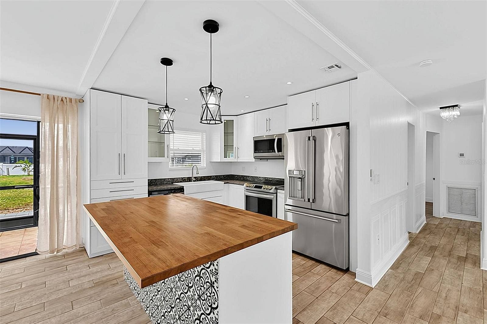 28 GOLFVIEW ROAD, Rotonda West, FL 33947 28 GOLFVIEW ROAD, Rotonda West, FL 33947