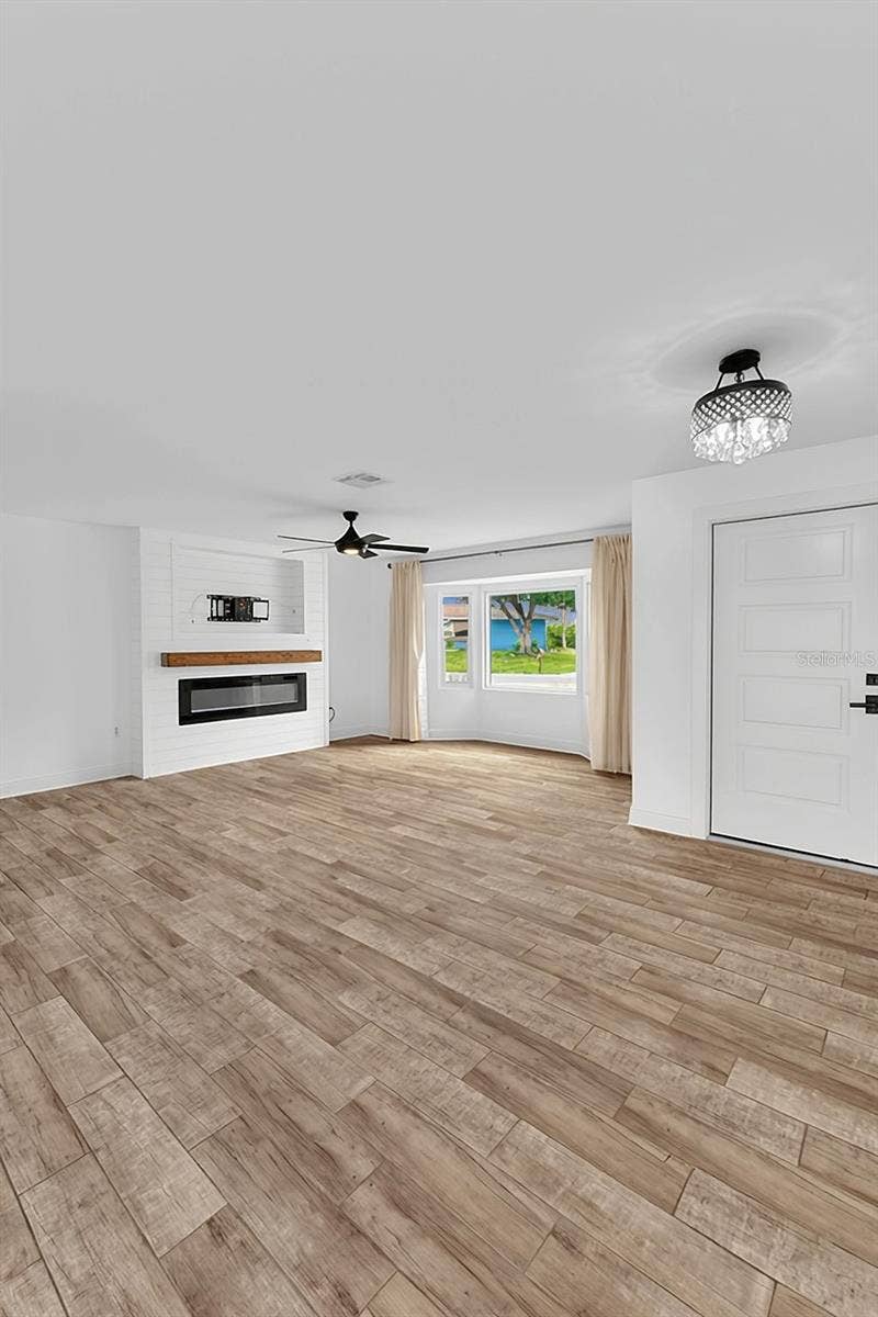 28 GOLFVIEW ROAD, Rotonda West, FL 33947 28 GOLFVIEW ROAD, Rotonda West, FL 33947
