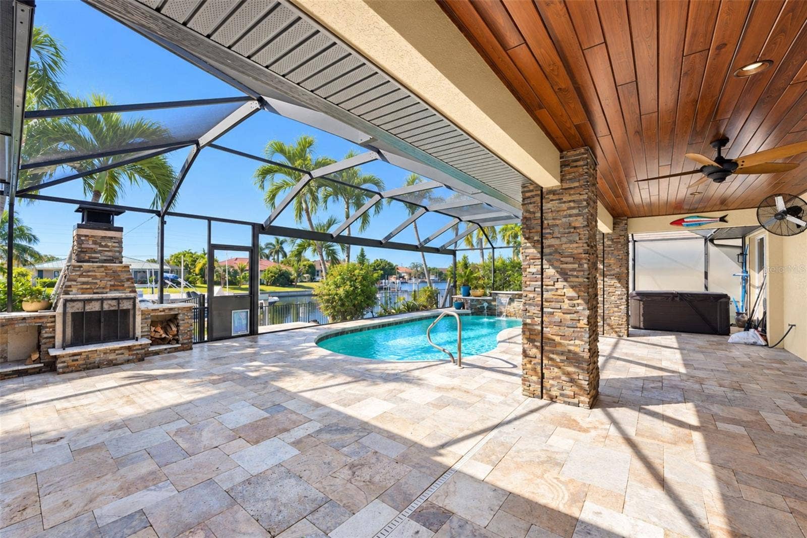 321 PALM ISLES CT, Punta Gorda, FL 33950 Outdoor Living