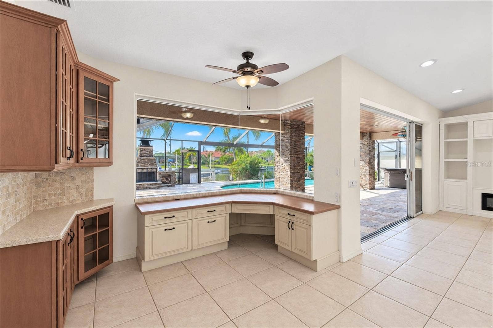 321 PALM ISLES CT, Punta Gorda, FL 33950 Desk Nook with a view
