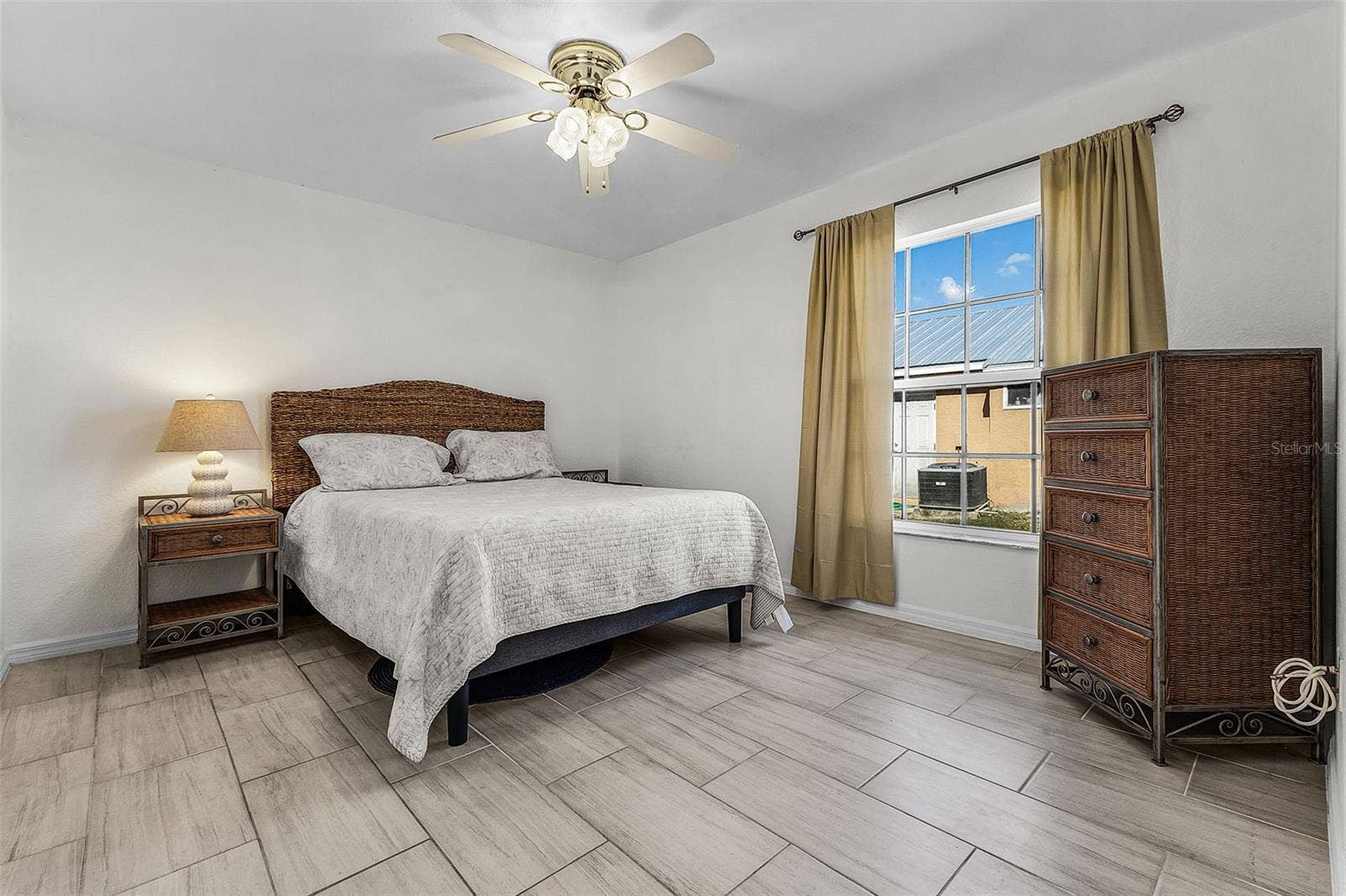 3327 SW 26TH AVENUE, Cape Coral, FL 33914 3327 SW 26TH AVENUE, Cape Coral, FL 33914