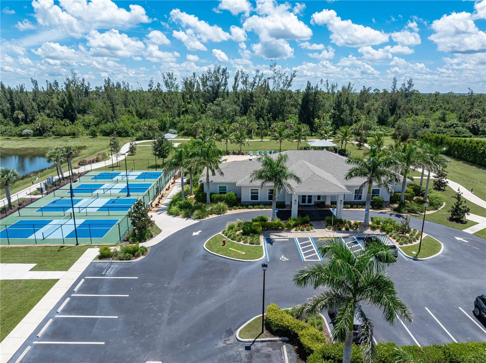 7025 WATERFORD PARKWAY, Punta Gorda, FL 33950 7025 WATERFORD PARKWAY, Punta Gorda, FL 33950