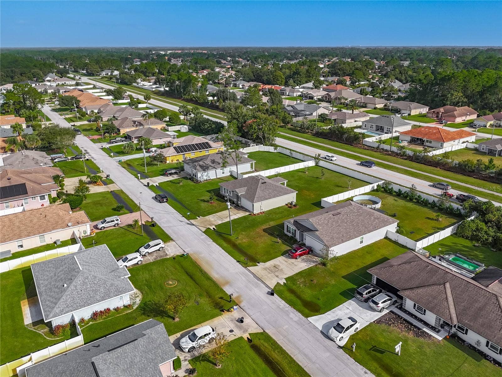 27 FREELAND LANE, Palm Coast, FL 32137 27 FREELAND LANE, Palm Coast, FL 32137