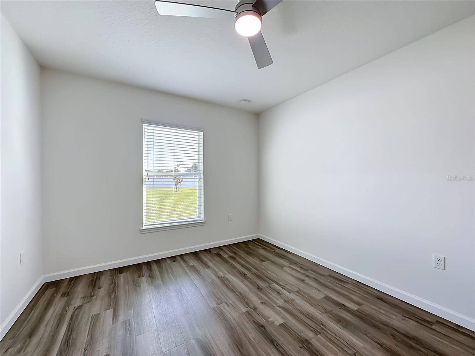27 FREELAND LANE, Palm Coast, FL 32137 27 FREELAND LANE, Palm Coast, FL 32137