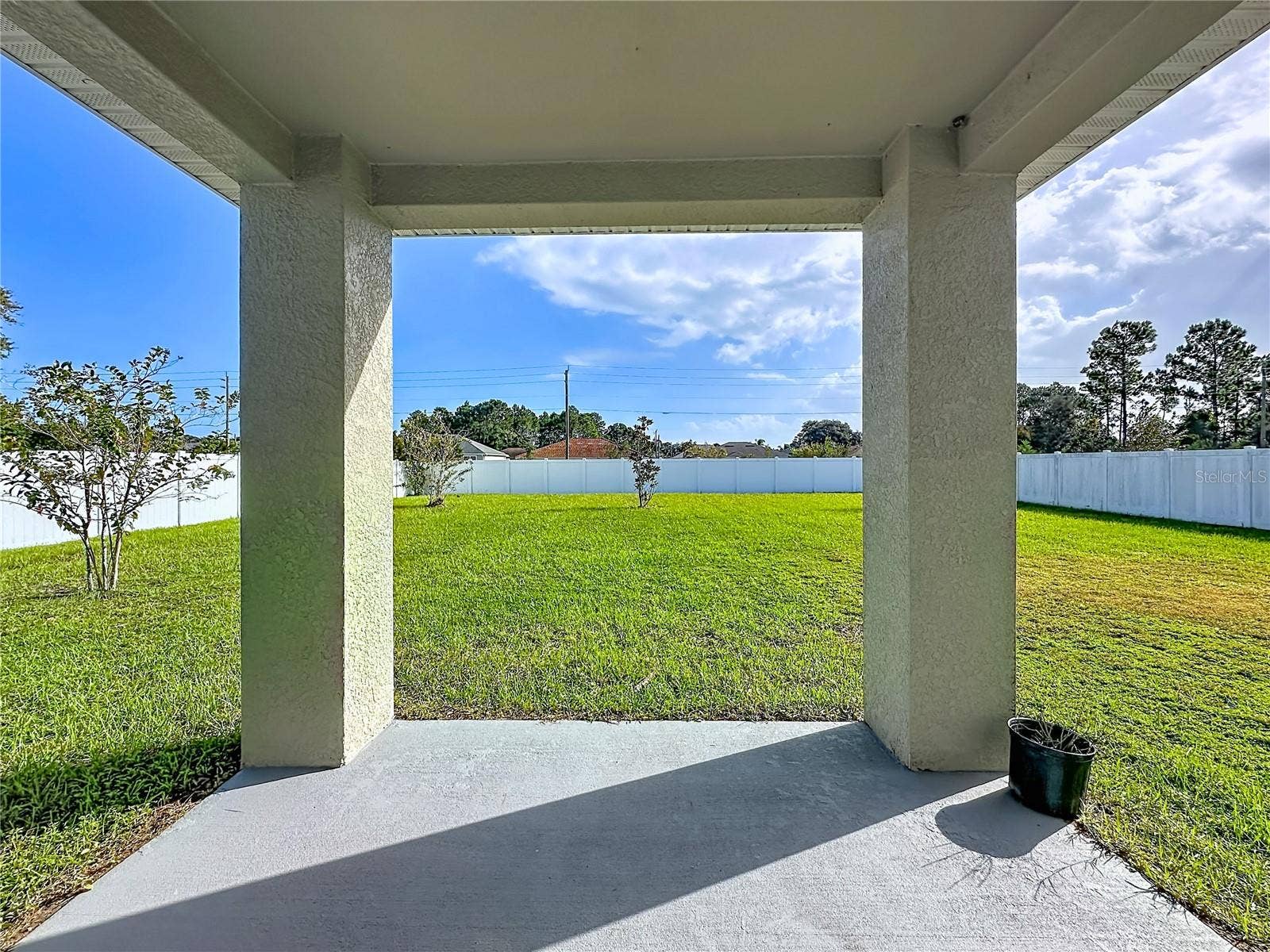 27 FREELAND LANE, Palm Coast, FL 32137 27 FREELAND LANE, Palm Coast, FL 32137