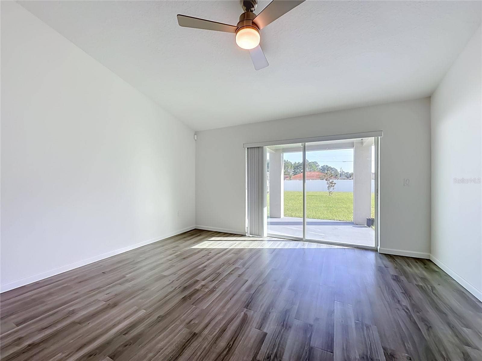 27 FREELAND LANE, Palm Coast, FL 32137 27 FREELAND LANE, Palm Coast, FL 32137