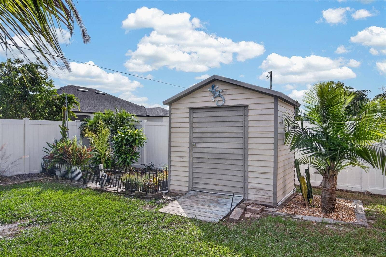 3960 LOG CABIN ROAD, North Port, FL 34291