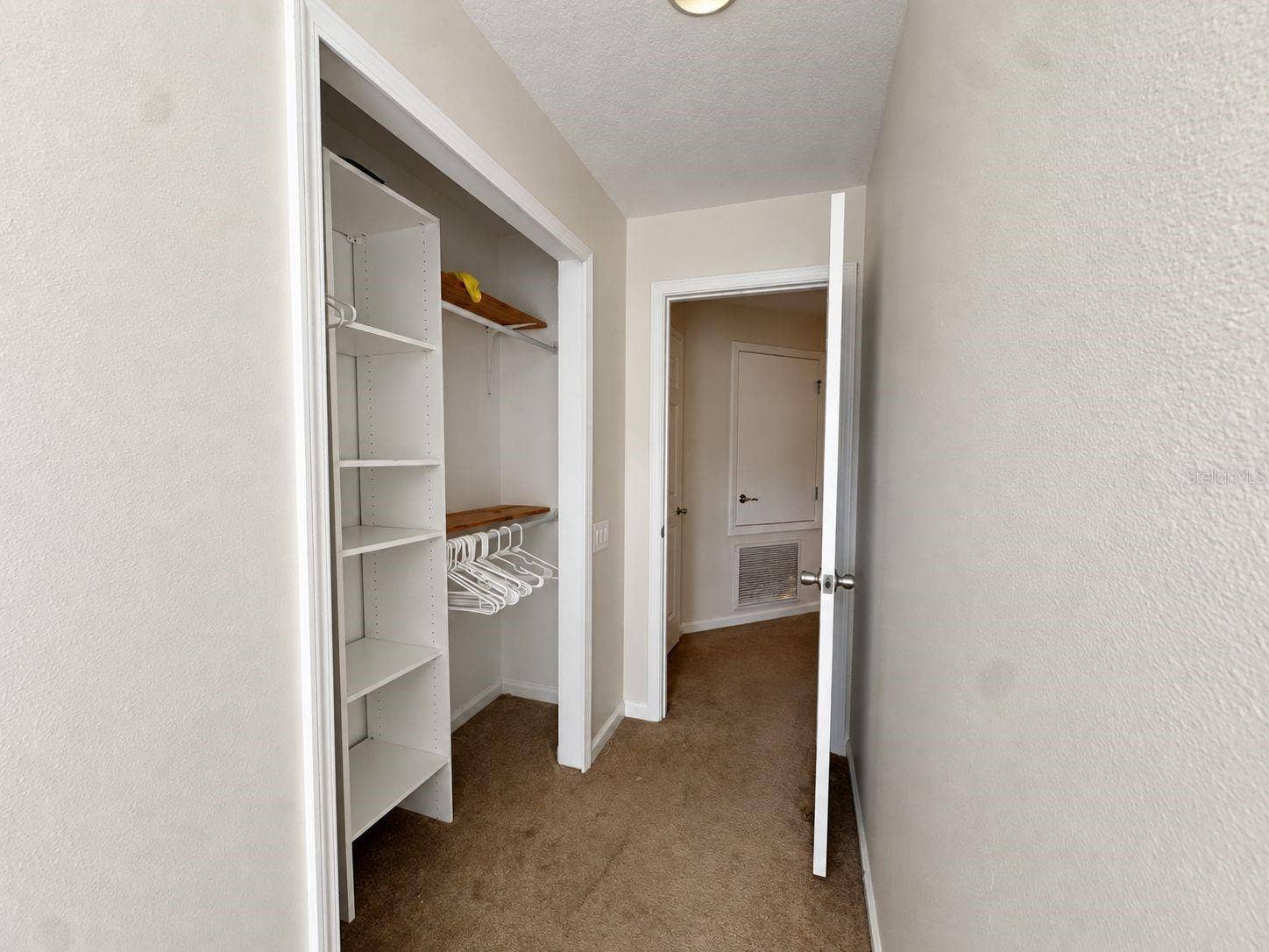 10204 ESTERO BAY LANE, Tampa, FL 33625 10204 ESTERO BAY LANE, Tampa, FL 33625
