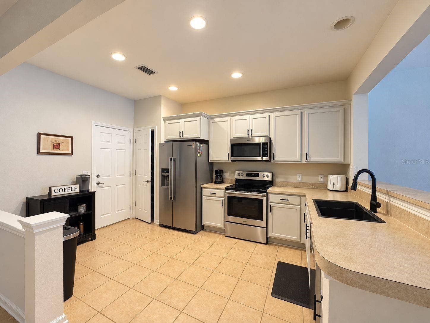 10204 ESTERO BAY LANE, Tampa, FL 33625 10204 ESTERO BAY LANE, Tampa, FL 33625